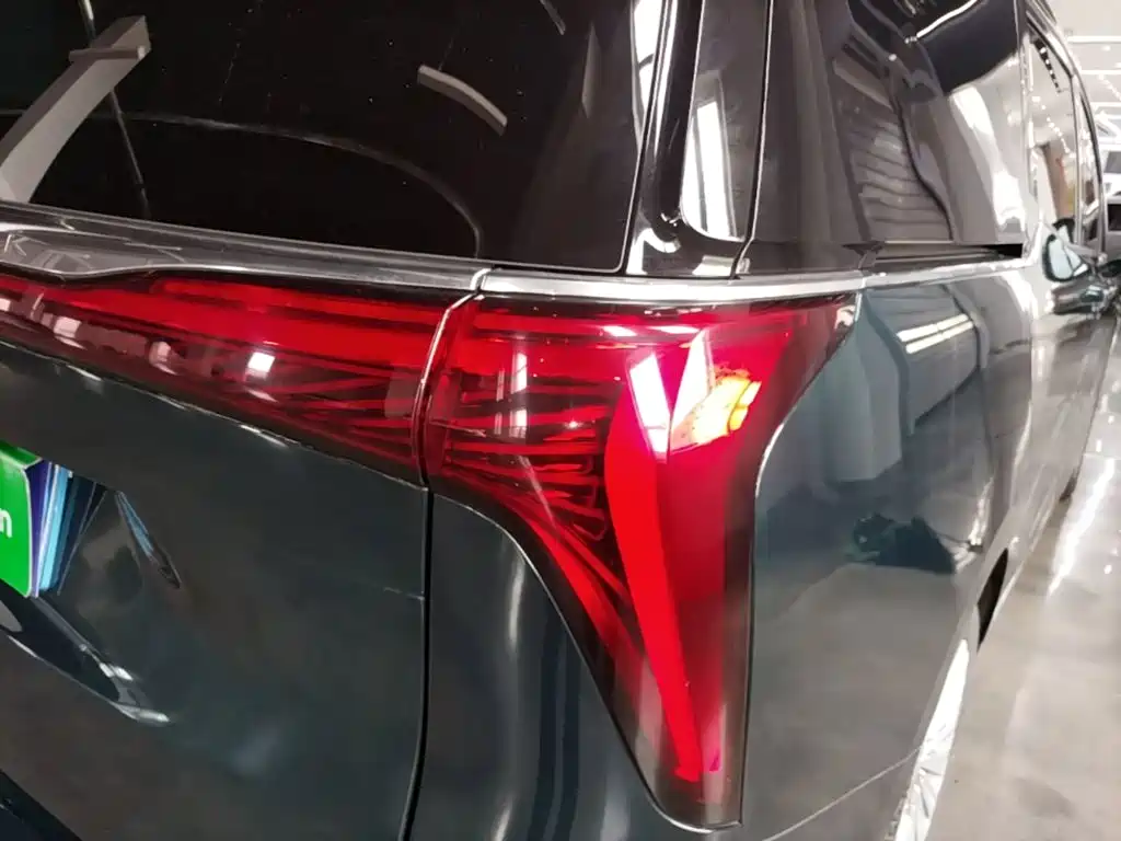 Buick Century 2023 2.0T мест