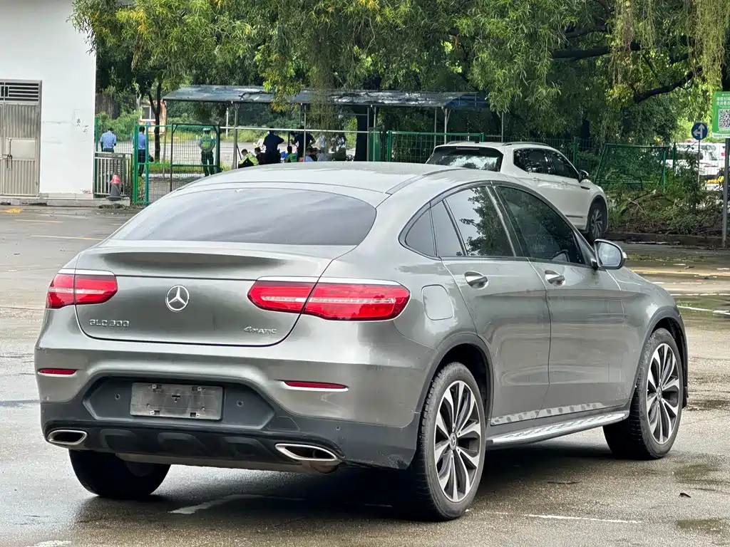 Mercedes-Benz GLC Coupe — миниатюра 11