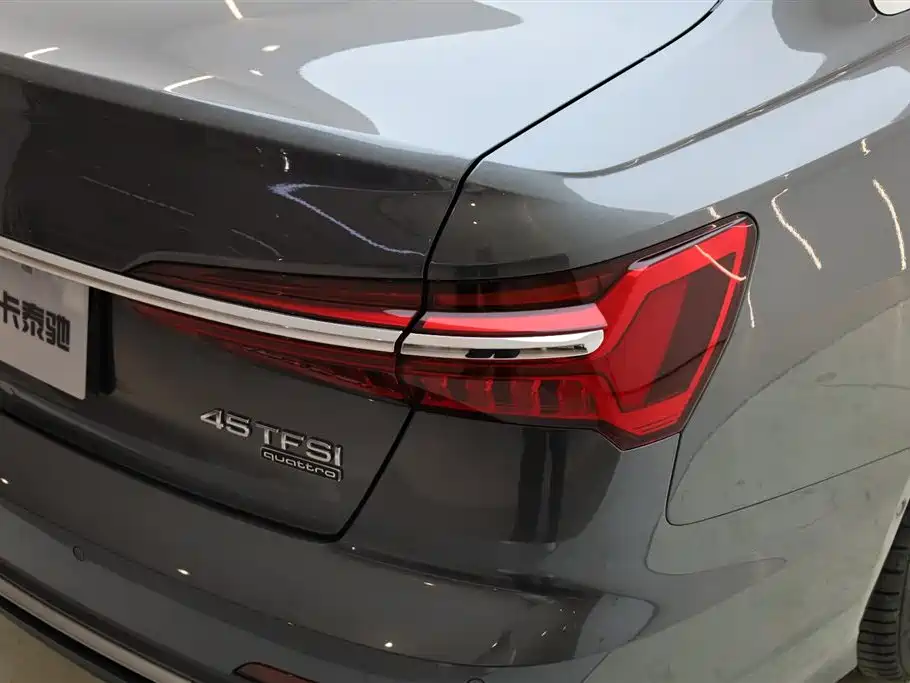 Audi A6L 2023 45 TFSI quattro Premium