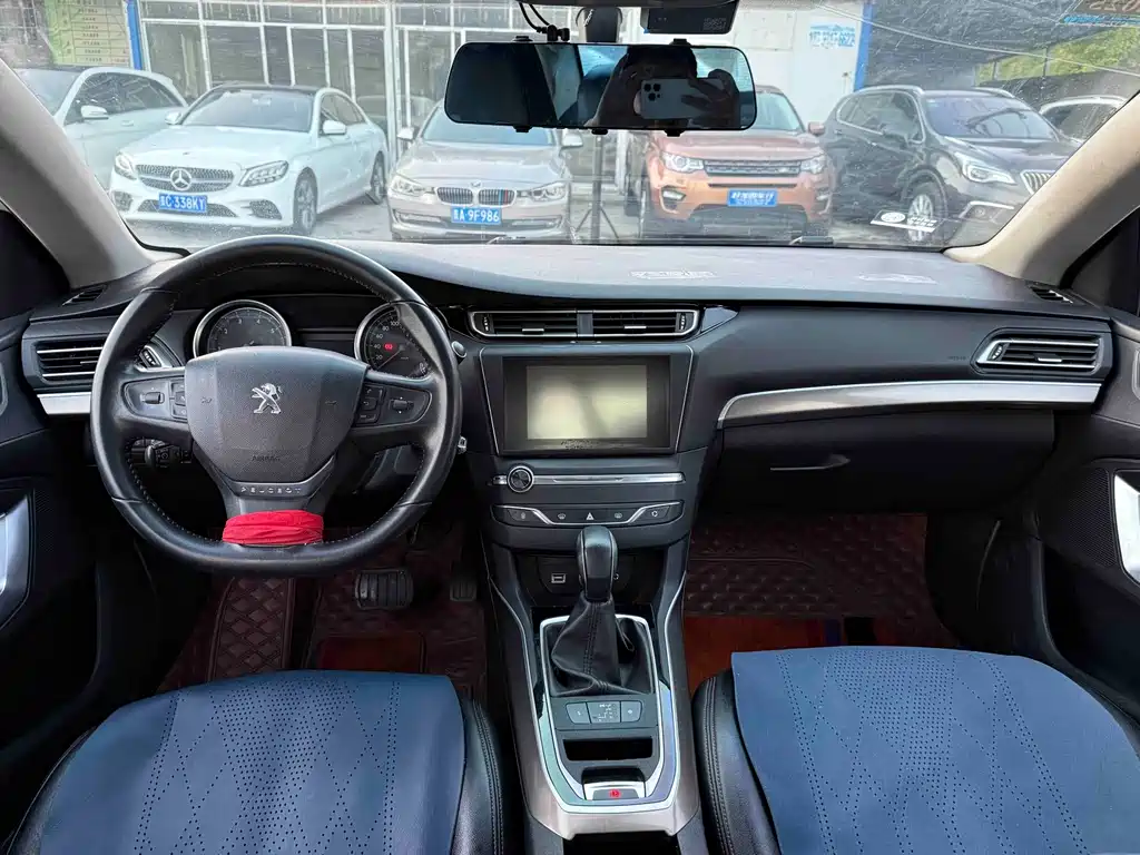 Peugeot 408 — миниатюра 5