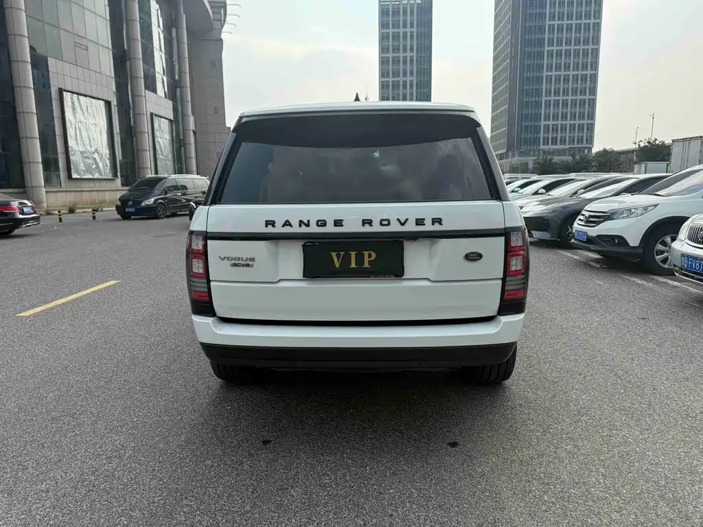 Land Rover Range Rover 2016 3.0 SC V6 Vogue Long Wheelbase