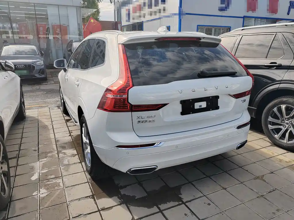 Volvo XC60 — миниатюра 8