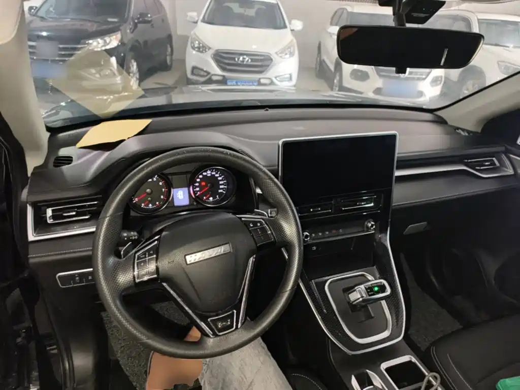 Haval M6 — миниатюра 10