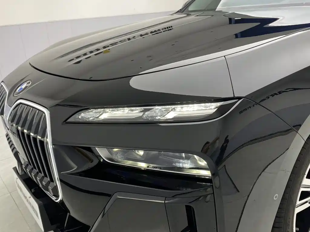 BMW 7 Series 7 2023 740Li Lead M Sport
