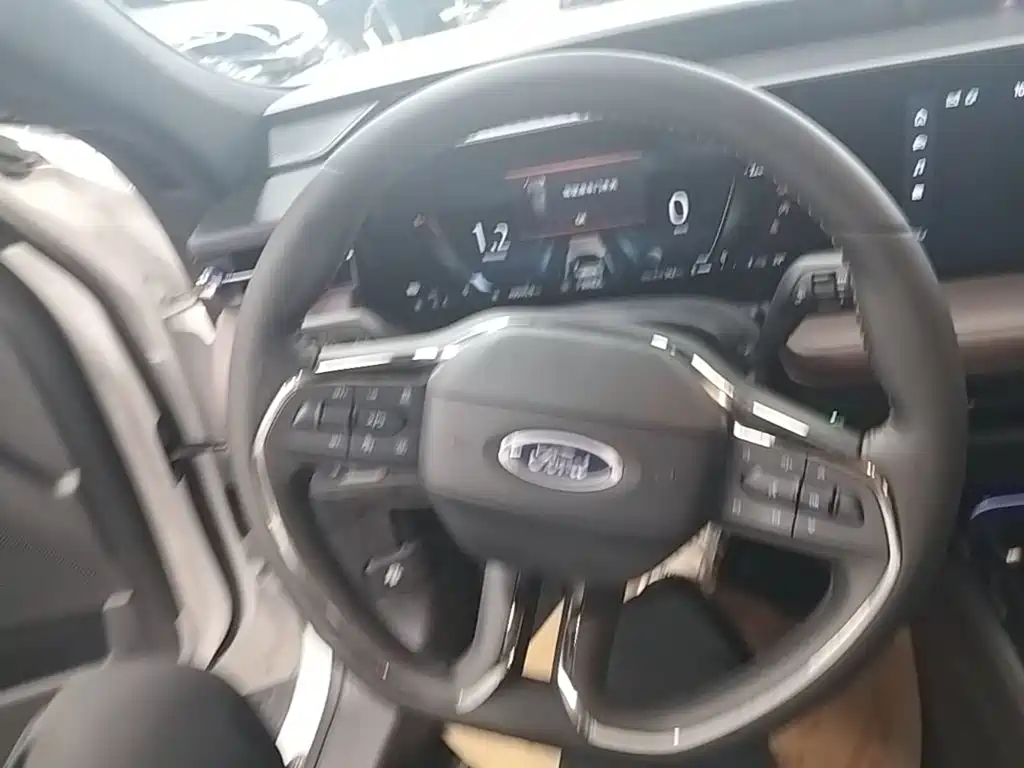 Ford Mondeo — миниатюра 11