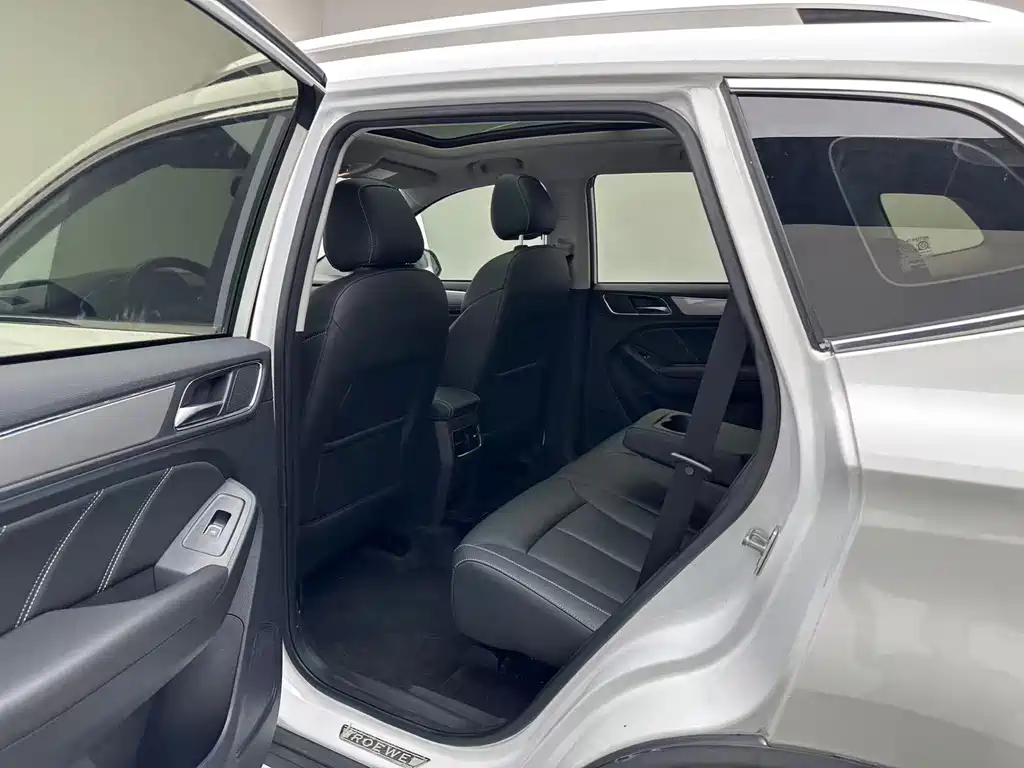 Roewe RX5 — миниатюра 6