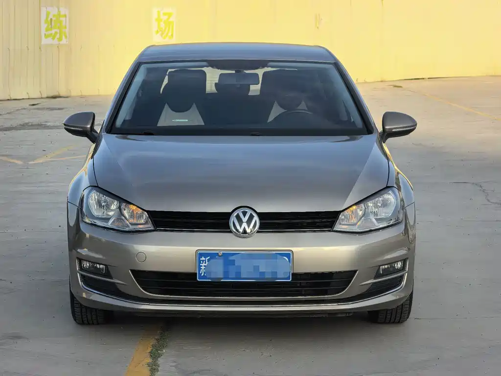 Volkswagen Golf — миниатюра 2