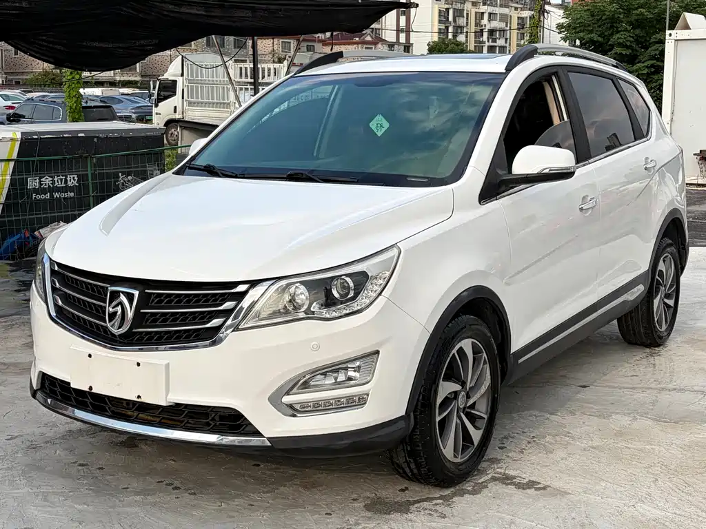 Baojun 560