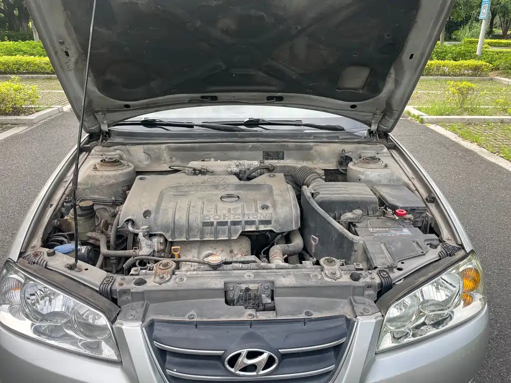 Hyundai Elantra — миниатюра 11