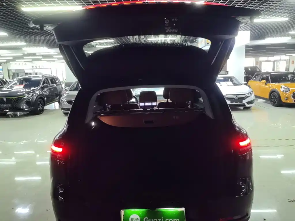 Leapmotor Leapmotor C10 — миниатюра 19