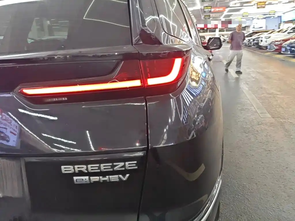 Honda Breeze PHEV — миниатюра 8