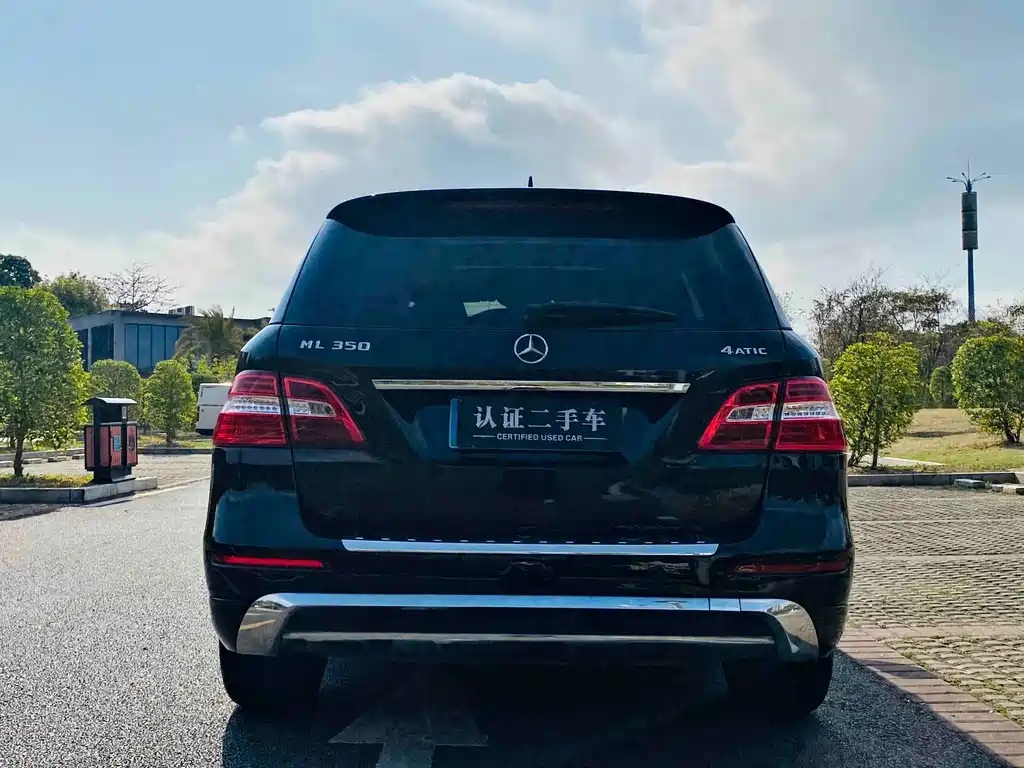 Mercedes-Benz M-Class — миниатюра 5