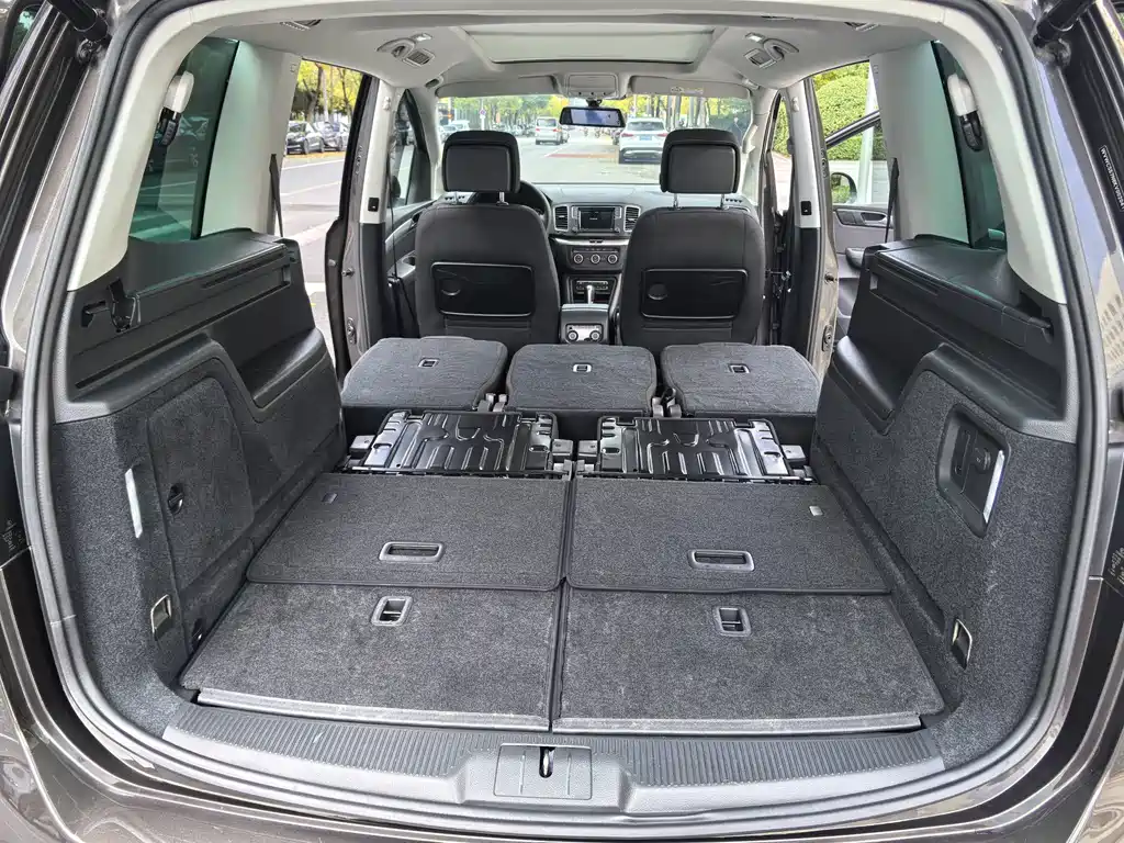 Volkswagen Sharan — миниатюра 10
