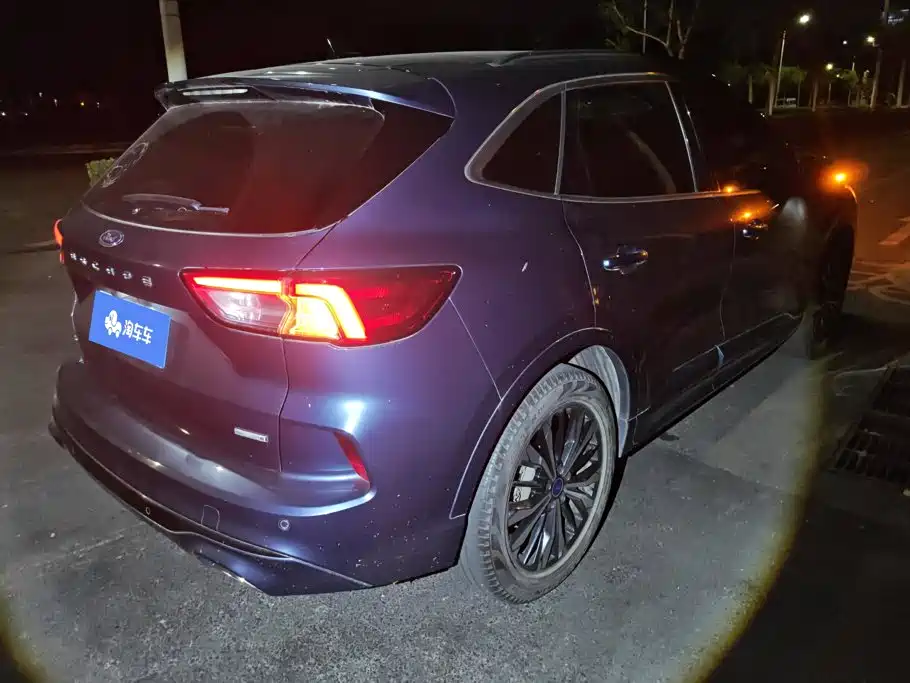 Ford Escape — миниатюра 3