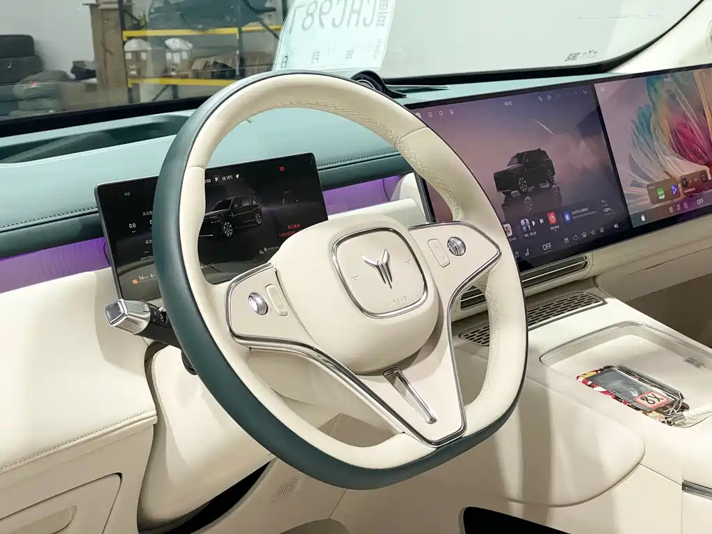VOYAH Taishan X8 — миниатюра 8