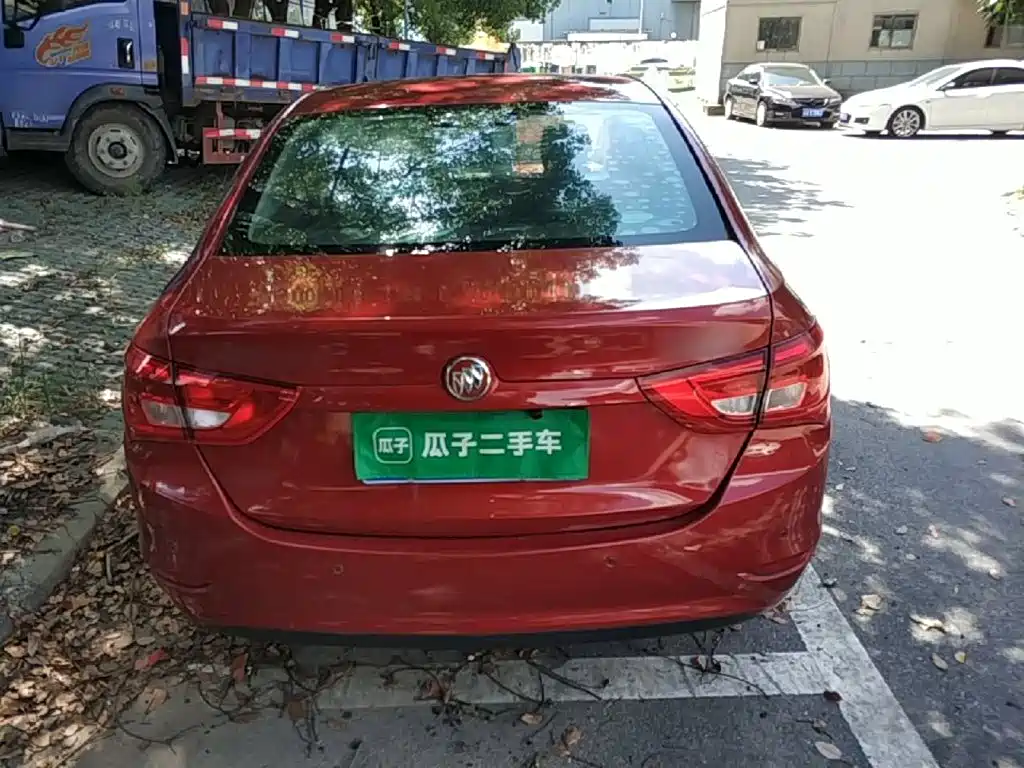 Buick Excelle — миниатюра 6