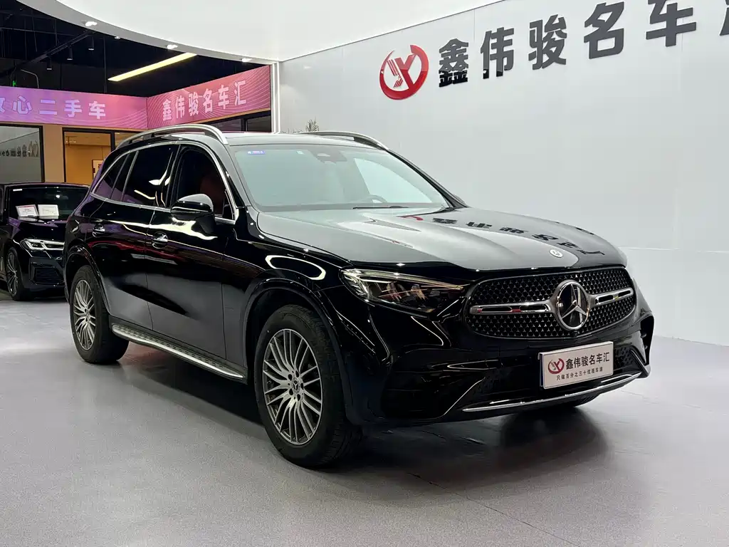 Mercedes-Benz GLC 2024 GLC 300 L 4MATIC 5 мест