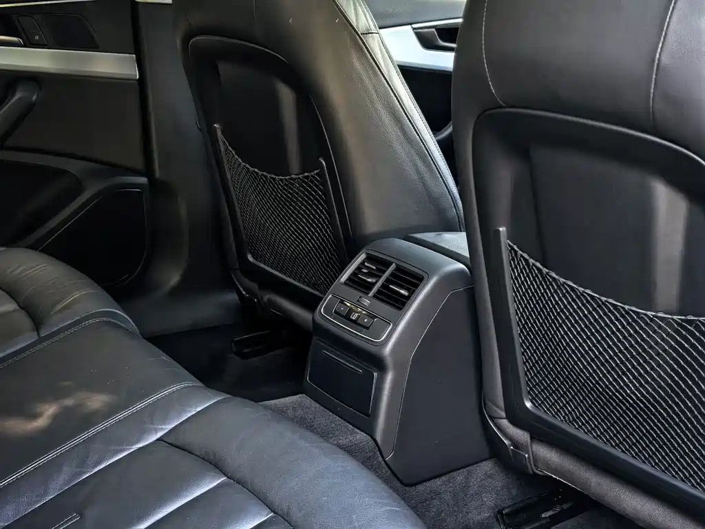 Audi A4L — миниатюра 8