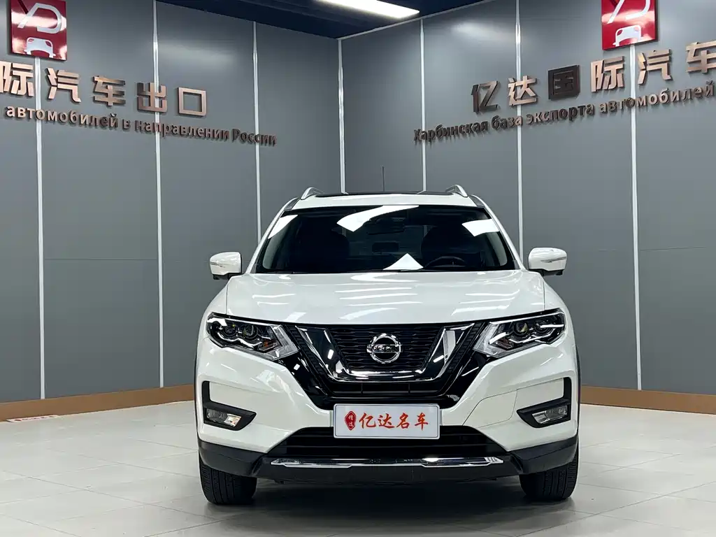 NISSAN QIJUN