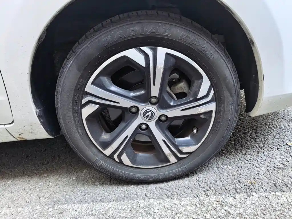 Changan Benben E-Star — миниатюра 8