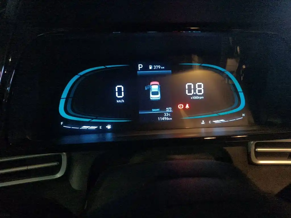 Hyundai Elantra — миниатюра 7