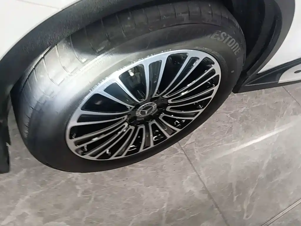 Mercedes-Benz GLC — миниатюра 23