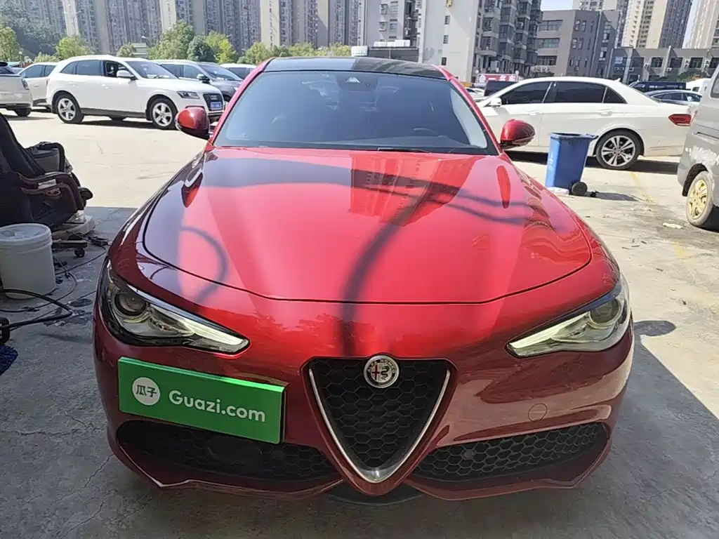 Alfa Romeo Giulia — миниатюра 3