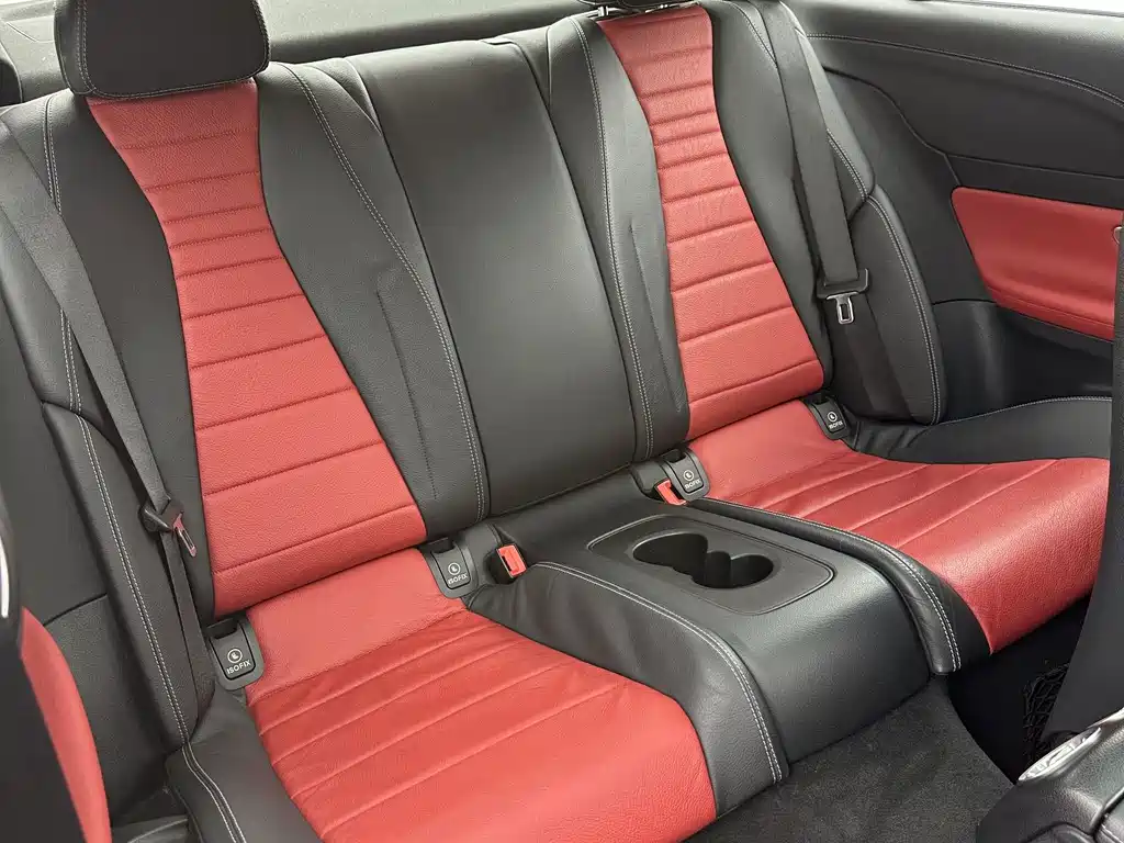 Mercedes-Benz E-Class (Import) — миниатюра 6
