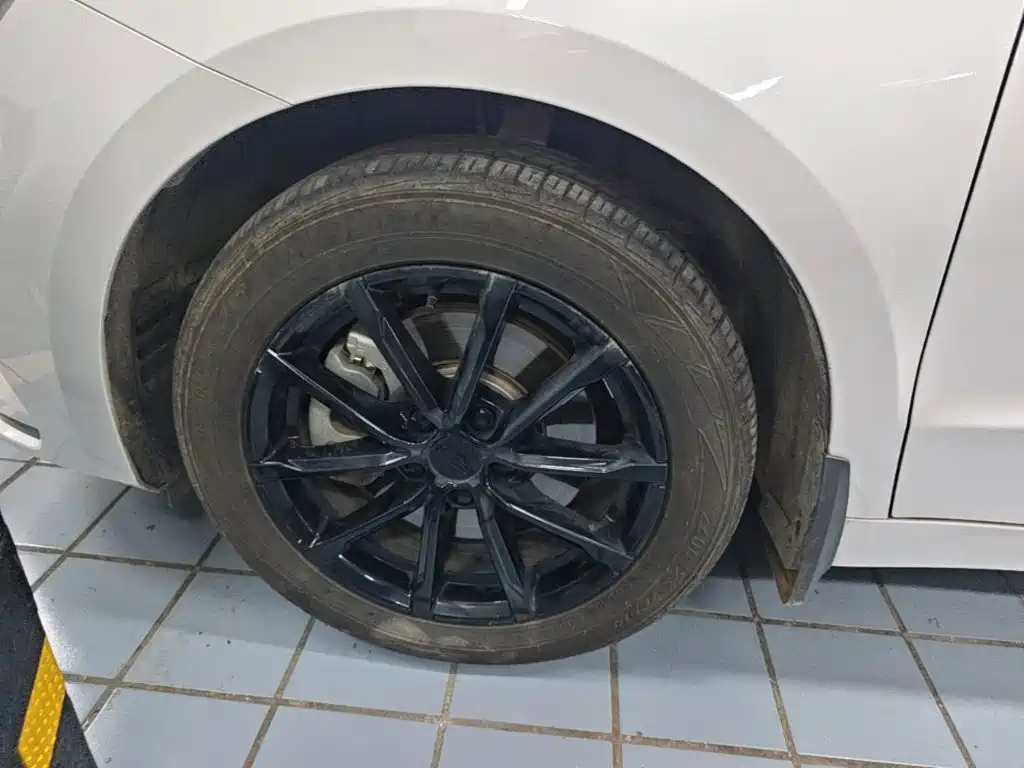 Geely Borui — миниатюра 23