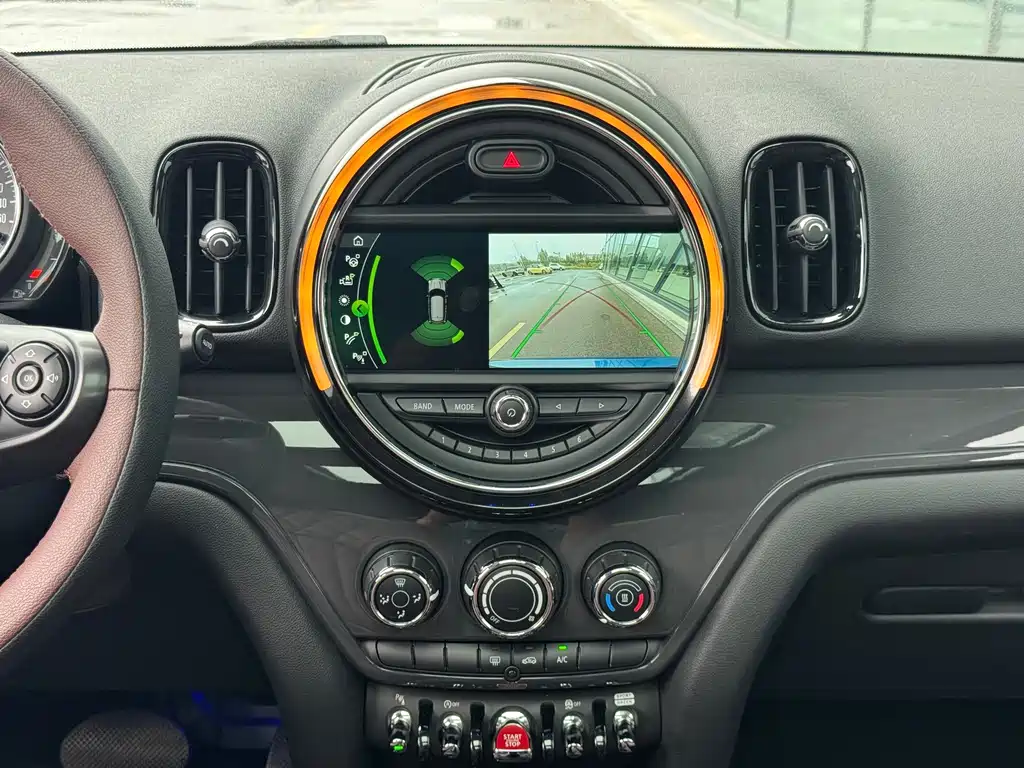 MINI Mini Countryman — миниатюра 7