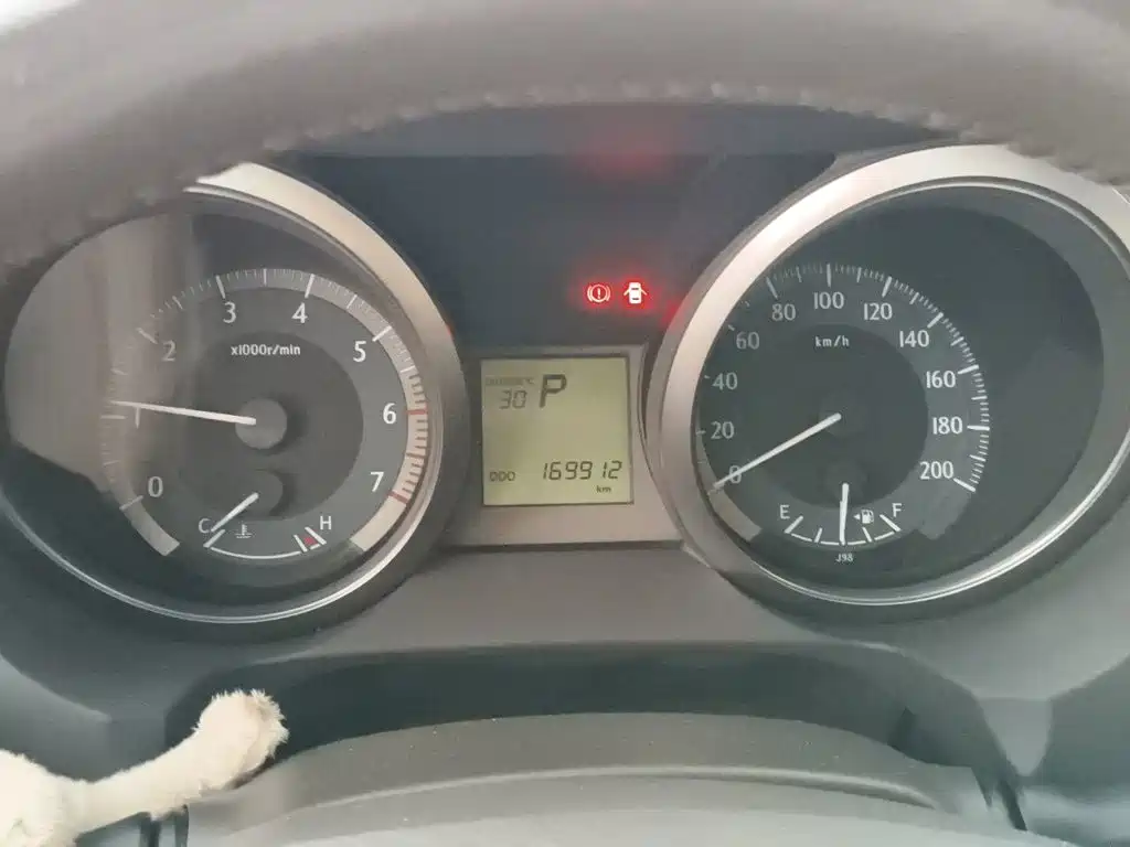 Toyota Prado — миниатюра 12