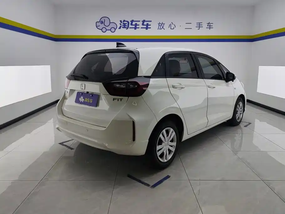Honda Fit — миниатюра 3