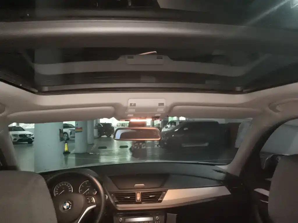 BMW X1 — миниатюра 9