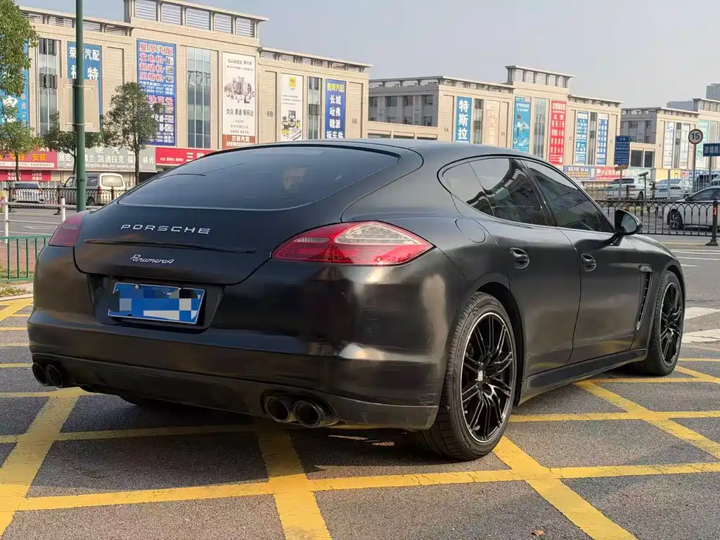 Porsche Panamera — миниатюра 7