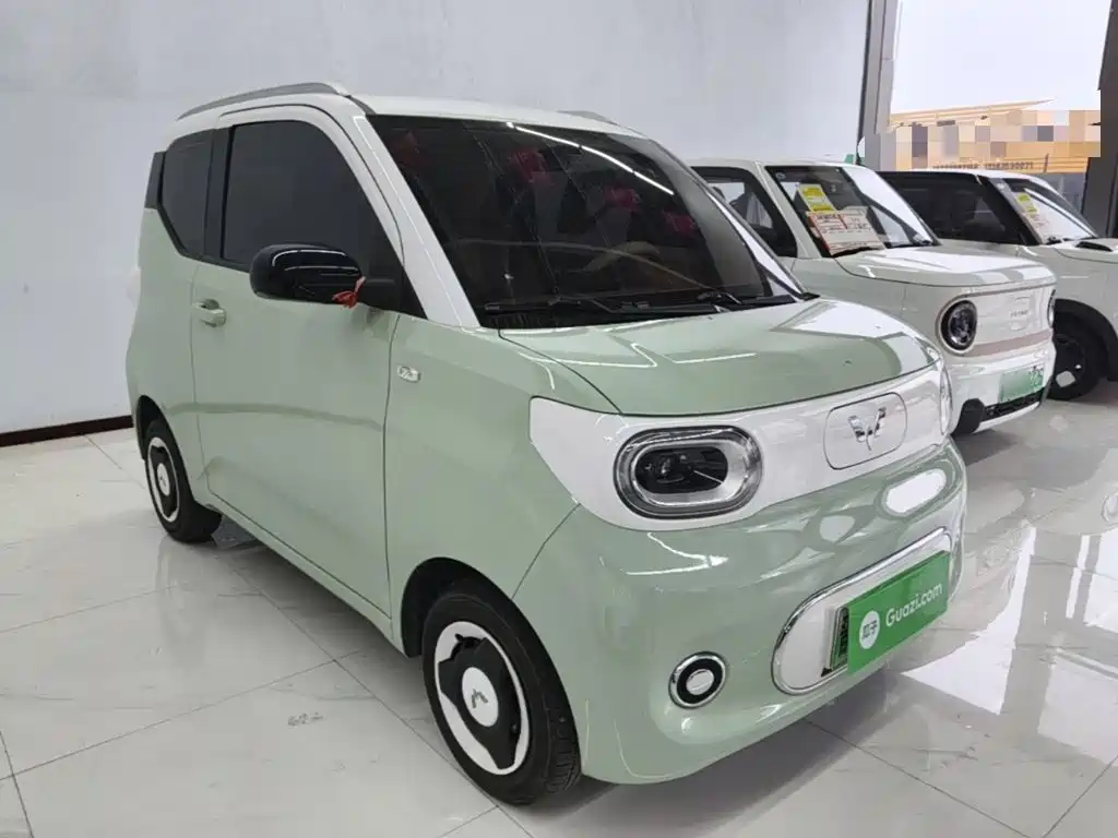 Wuling MINIEV — миниатюра 4