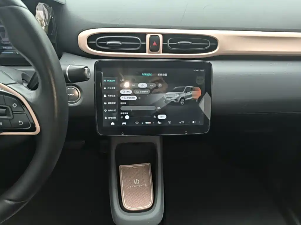 Leapmotor Leapmotor T03 — миниатюра 13