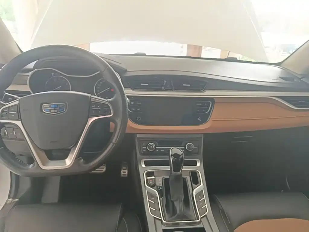 Geely Vision S1 — миниатюра 13