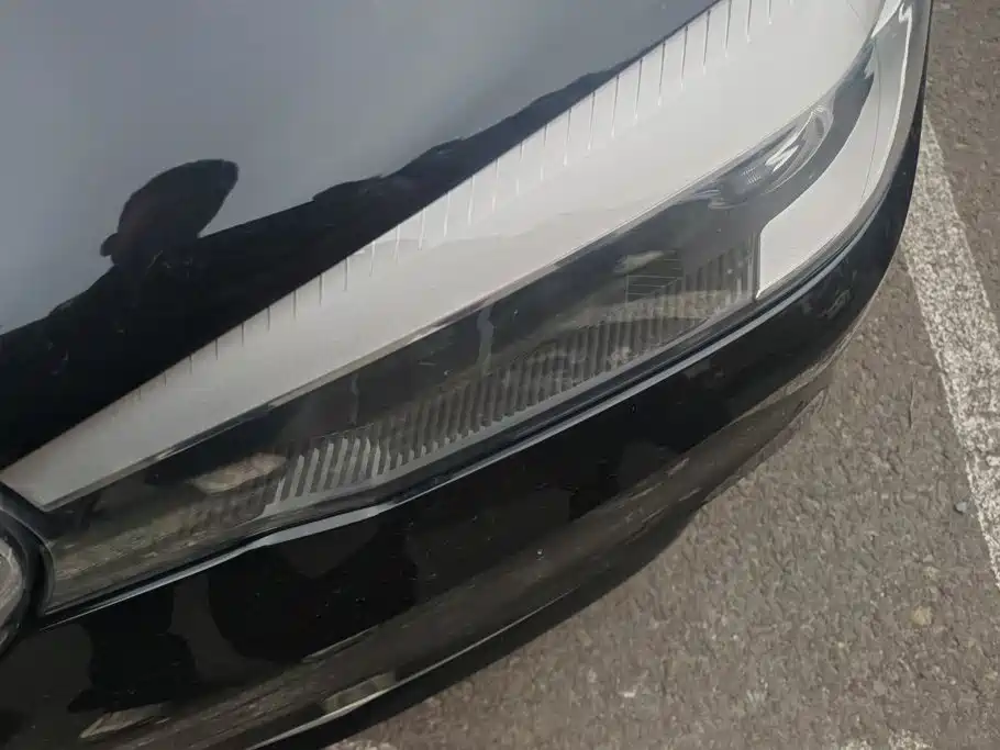 BMW 5 Series — миниатюра 5