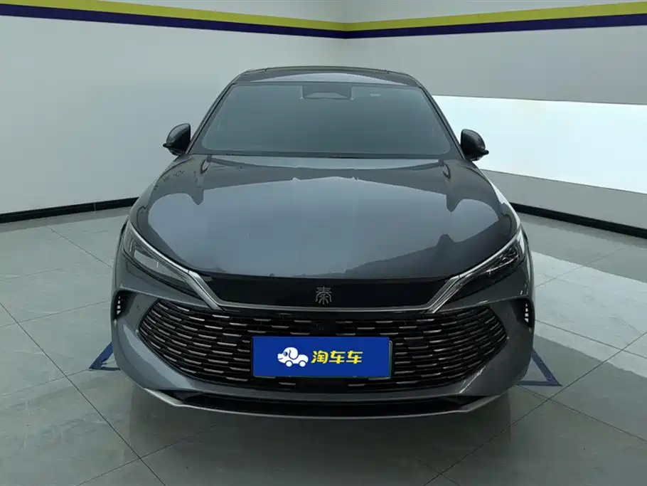 BYD Qin L L 2025 DM-i Smart Drive 120KM