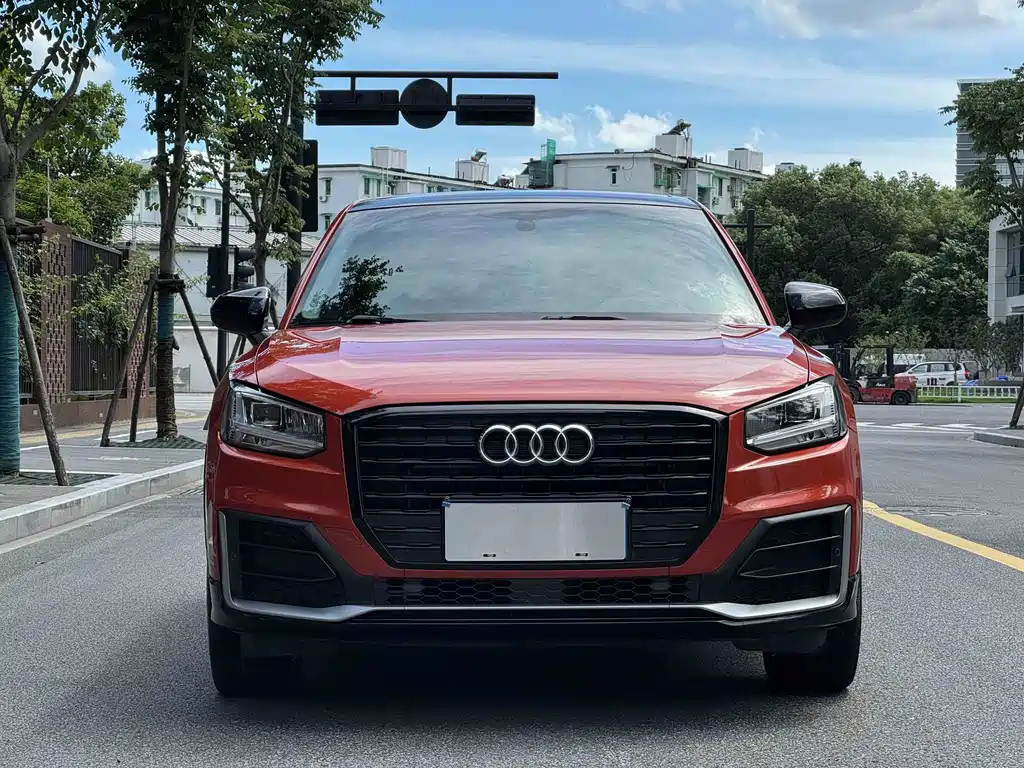 Audi Q2L 2018 35 TFSI VI