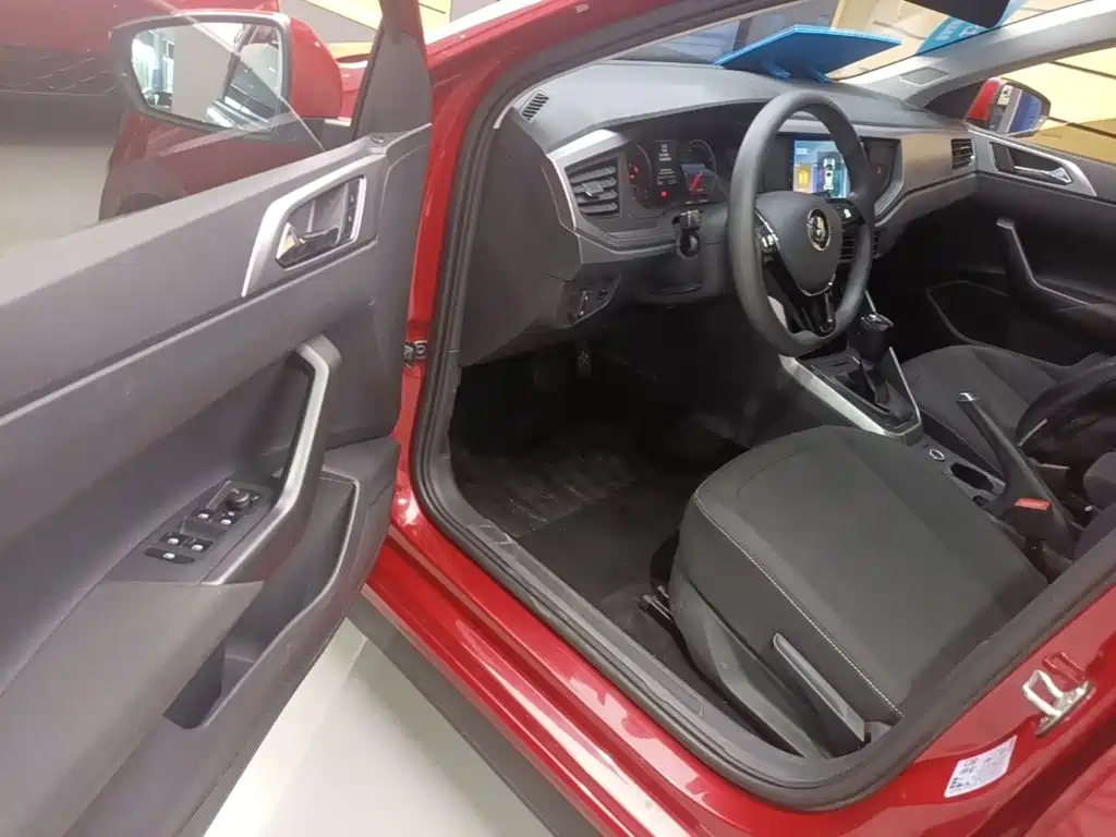 Volkswagen Polo — миниатюра 21