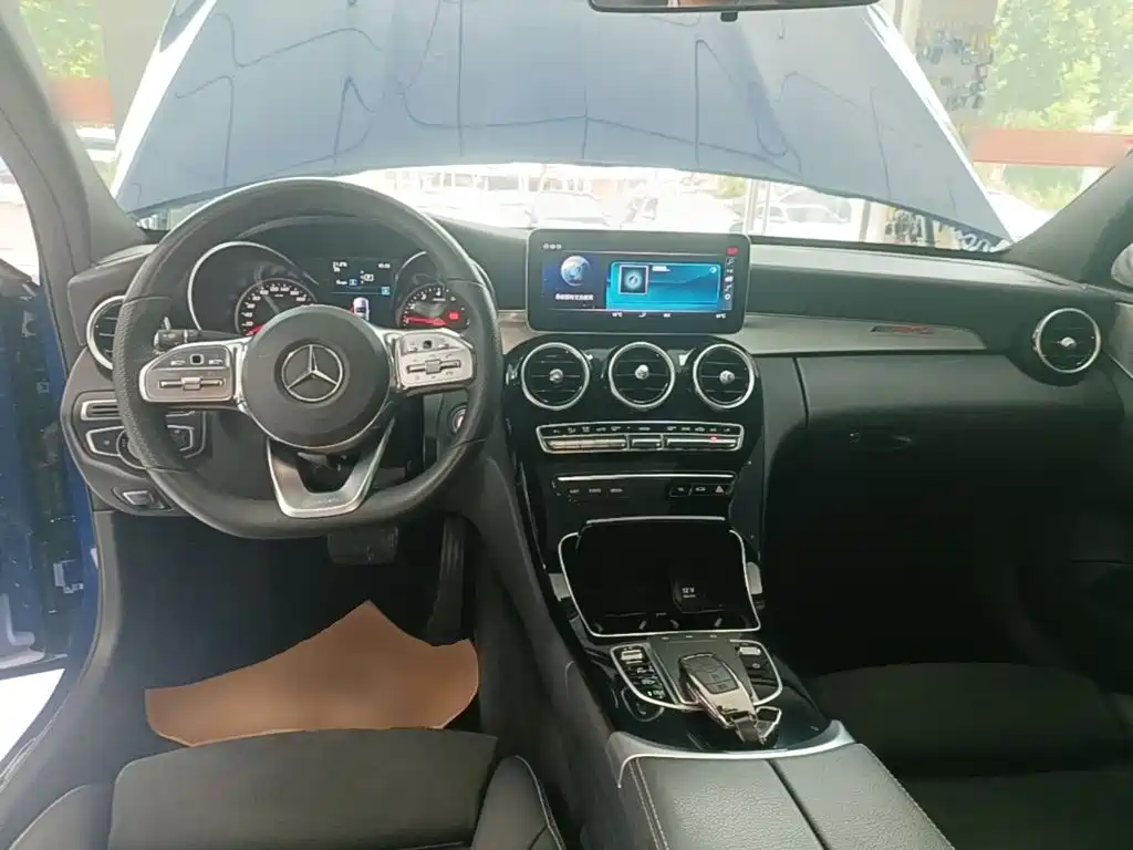 Mercedes-Benz C-Class — миниатюра 10