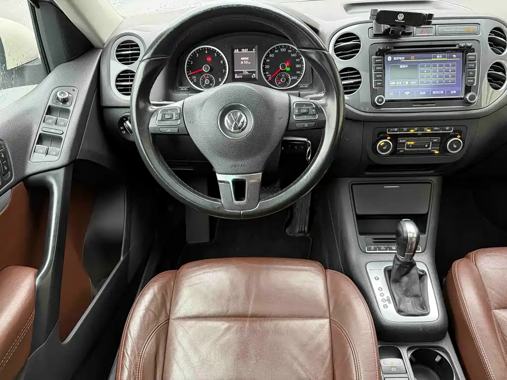 Volkswagen Tiguan — миниатюра 9
