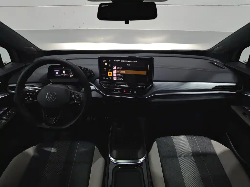 Volkswagen ID.4 Crozz — миниатюра 5