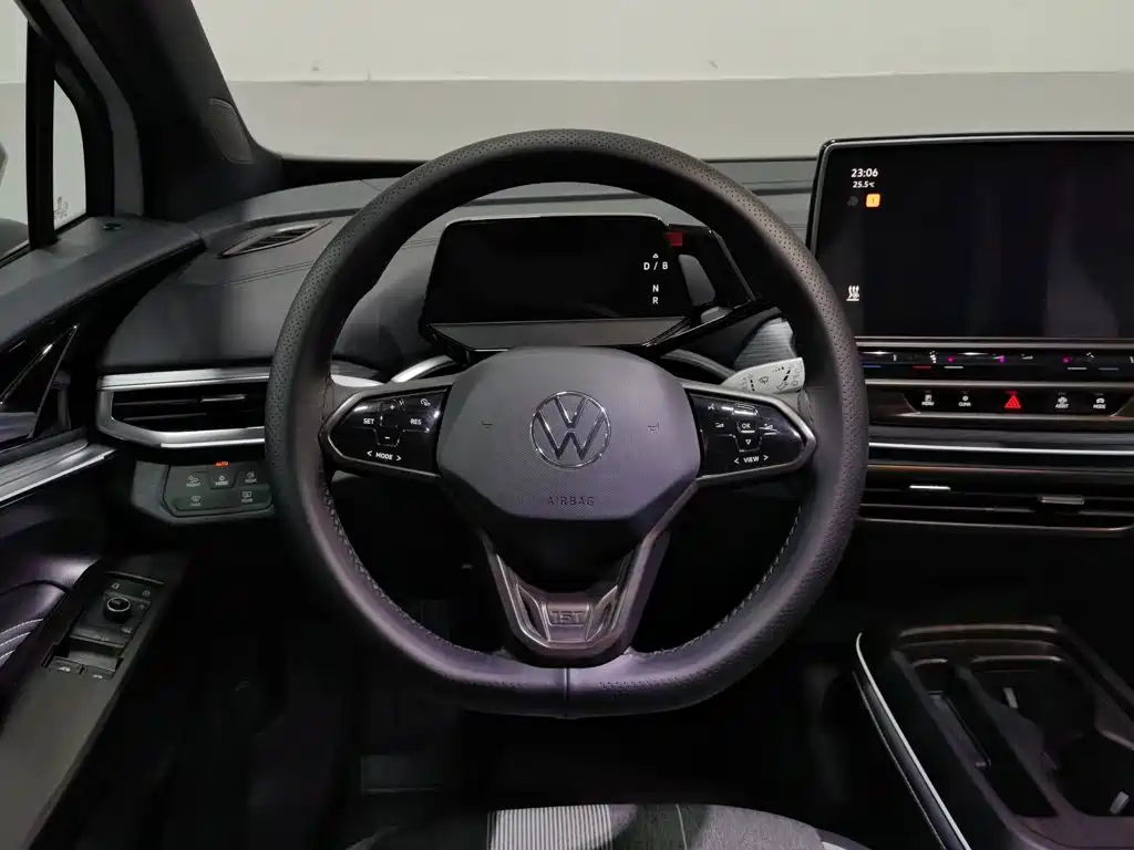 Volkswagen ID.4 Crozz — миниатюра 11