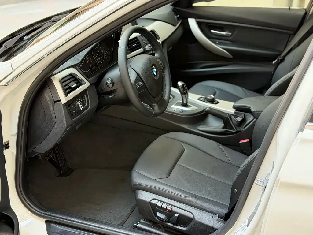 BMW 3 Series 3 2013 320Li Fashion