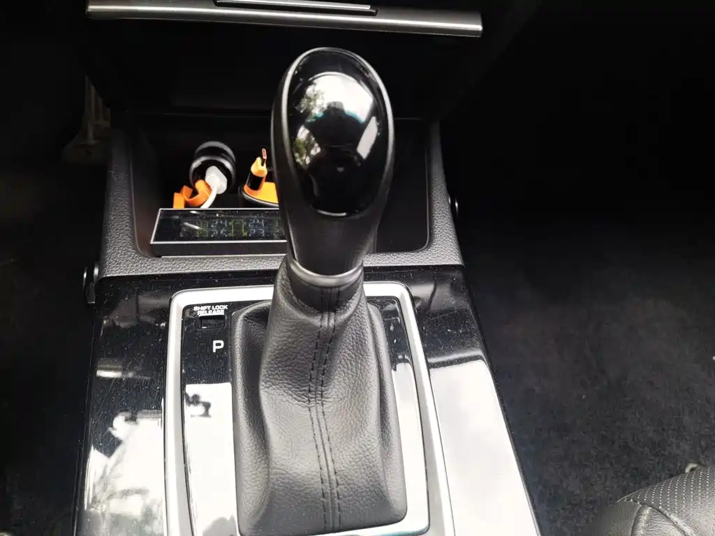 Hyundai Mistra — миниатюра 10