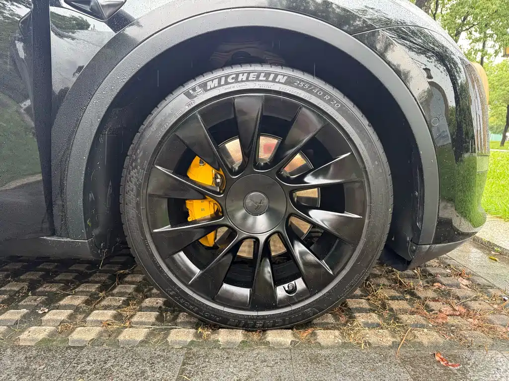 Tesla Model Y — фотографии объявления, Фото 13