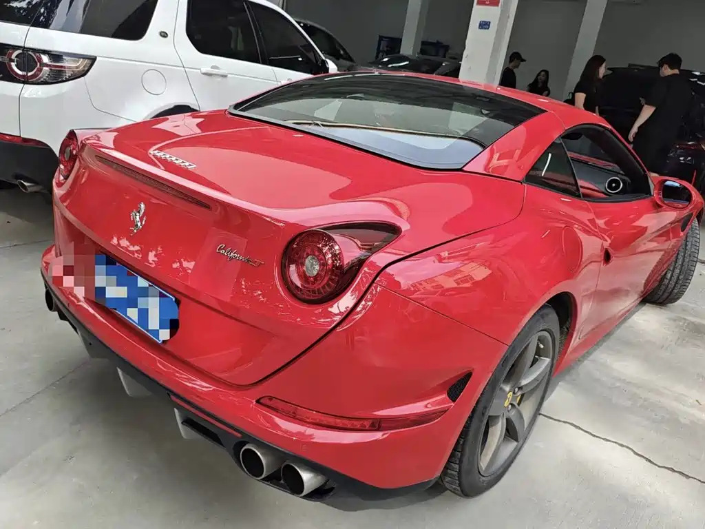 Ferrari California T — миниатюра 2