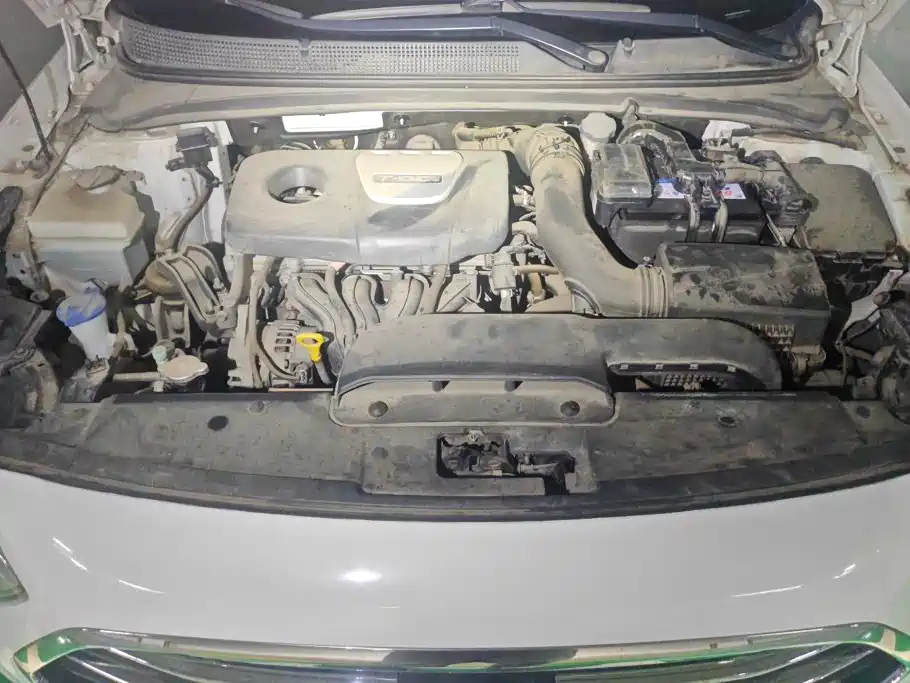 Hyundai Mistra — миниатюра 10